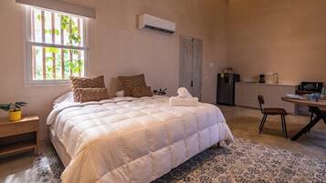 1 habitación, tabla de planchar con plancha, wifi y ropa de cama