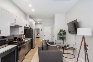 Deluxe Apartment | Living area