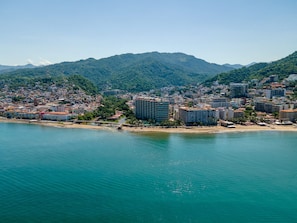 Apartment - Ocean Front Amazing Views and Location Sleeps 8 (Puerto Vallarta)
