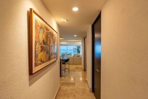 Apartment - Ocean Front Amazing Views and Location Sleeps 8 (Puerto Vallarta)