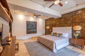 Apartment - Ocean Front Amazing Views and Location Sleeps 8 (Puerto Vallarta)