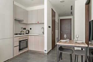 Apartment | 1 bedroom, Internet - Modern 1BR in The Crest With Pool and gym (Dubai)