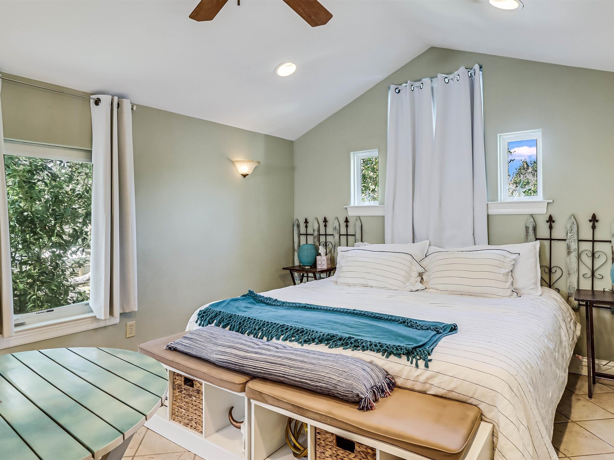 1 bedroom, iron/ironing board, free WiFi