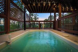 Et oppvarmet basseng