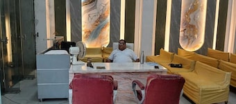 J.R Palace Hotel & Banquet