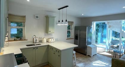 Cheltenham Country Retreats