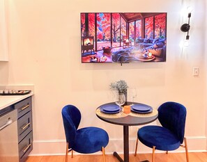 Dining - Downtown 1BR Apartment with Private Kitchen, Walk to PPAC & Convention Center (Providence)