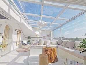 Classic Studio Suite, Courtyard View