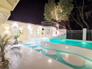 Seasonal outdoor pool