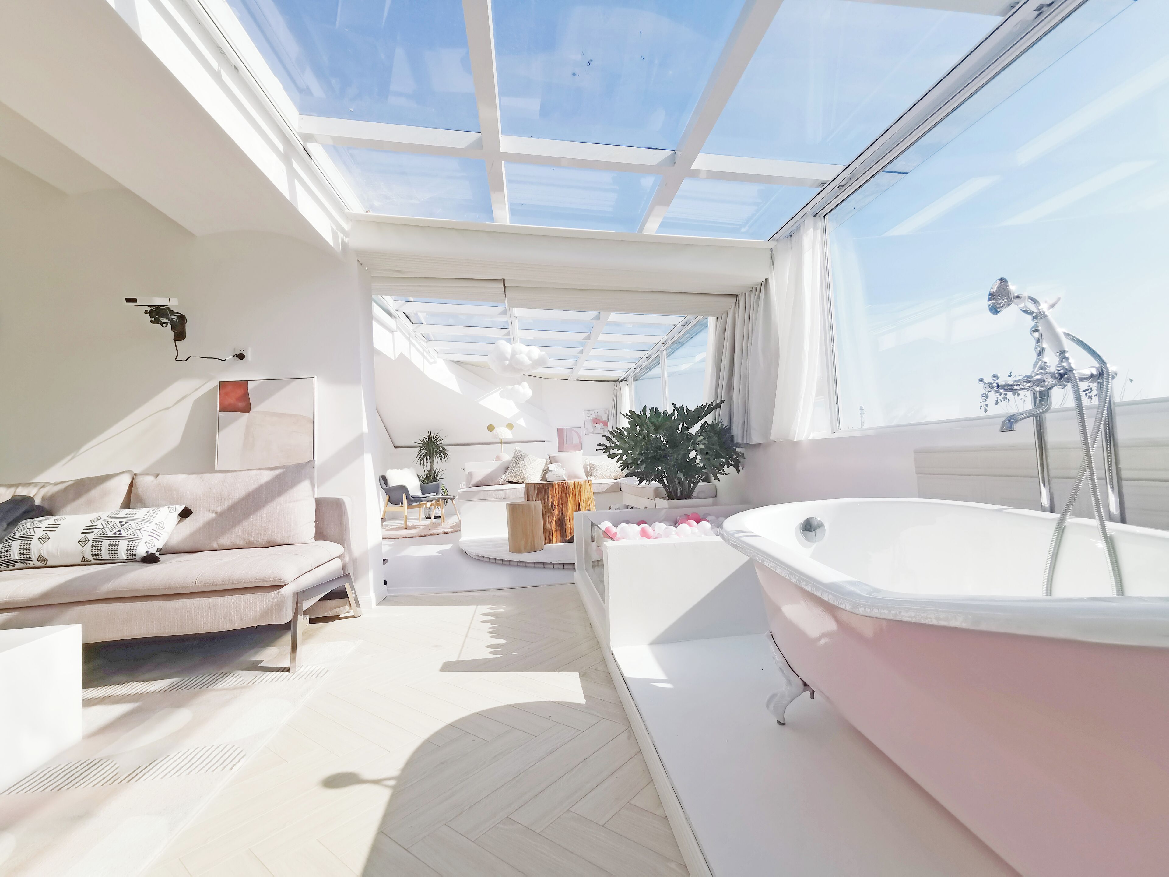 Classic Studio Suite, Courtyard View