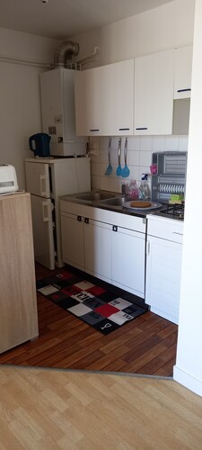 3* furnished studio, near fishing port and marina, parking, wifi, bike room