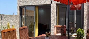 sunny house in the city centre close to the beach