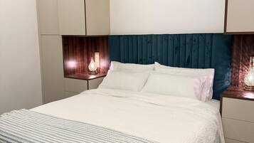 3 bedrooms, WiFi, bed sheets