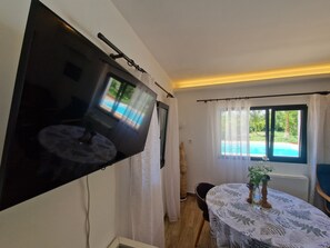 Dining - VILLA WITH PRIVATE AND EXCLUSIVE POOL FOR YOUR USE (CN)