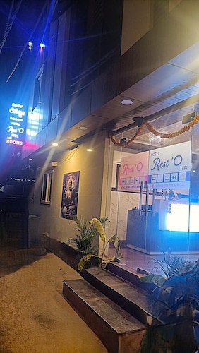 w-100 hotel_img