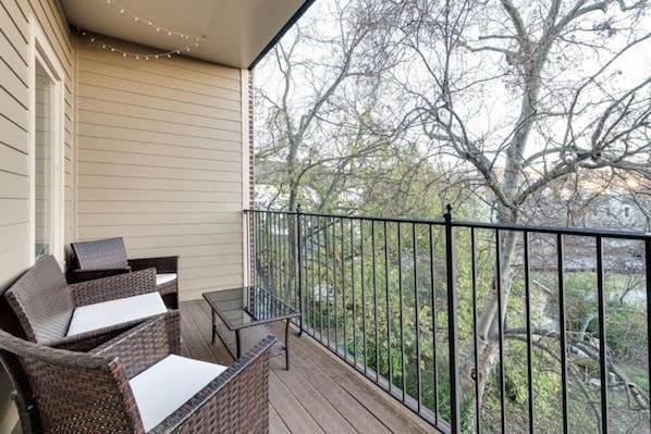 Family Condo, 2 Bedrooms, Non Smoking, Kitchen | Terrace/patio