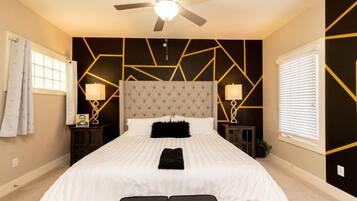 Family Condo, 2 Bedrooms, Non Smoking, Kitchen | Desk, laptop workspace, iron/ironing board, free WiFi