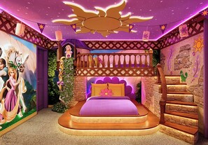 Iron/ironing board, travel cot, WiFi, bed sheets