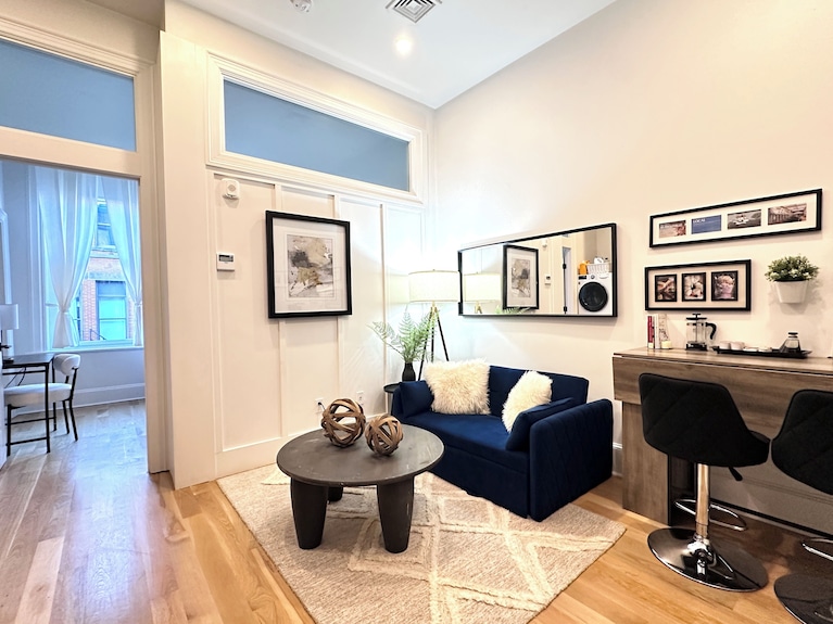 Modern Downtown 1br Retreat Walk To Ppac Full Kitchen & W/d - Rhode Island