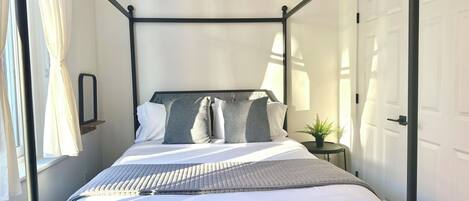 1 bedroom, iron/ironing board, bed sheets