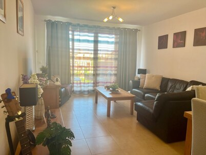 Gorgeous Apartment with Golf & Pool Views 14132