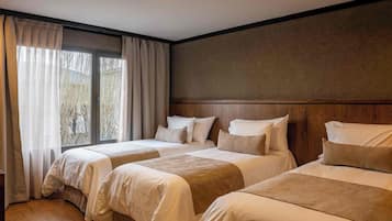 In-room safe, blackout curtains, free WiFi