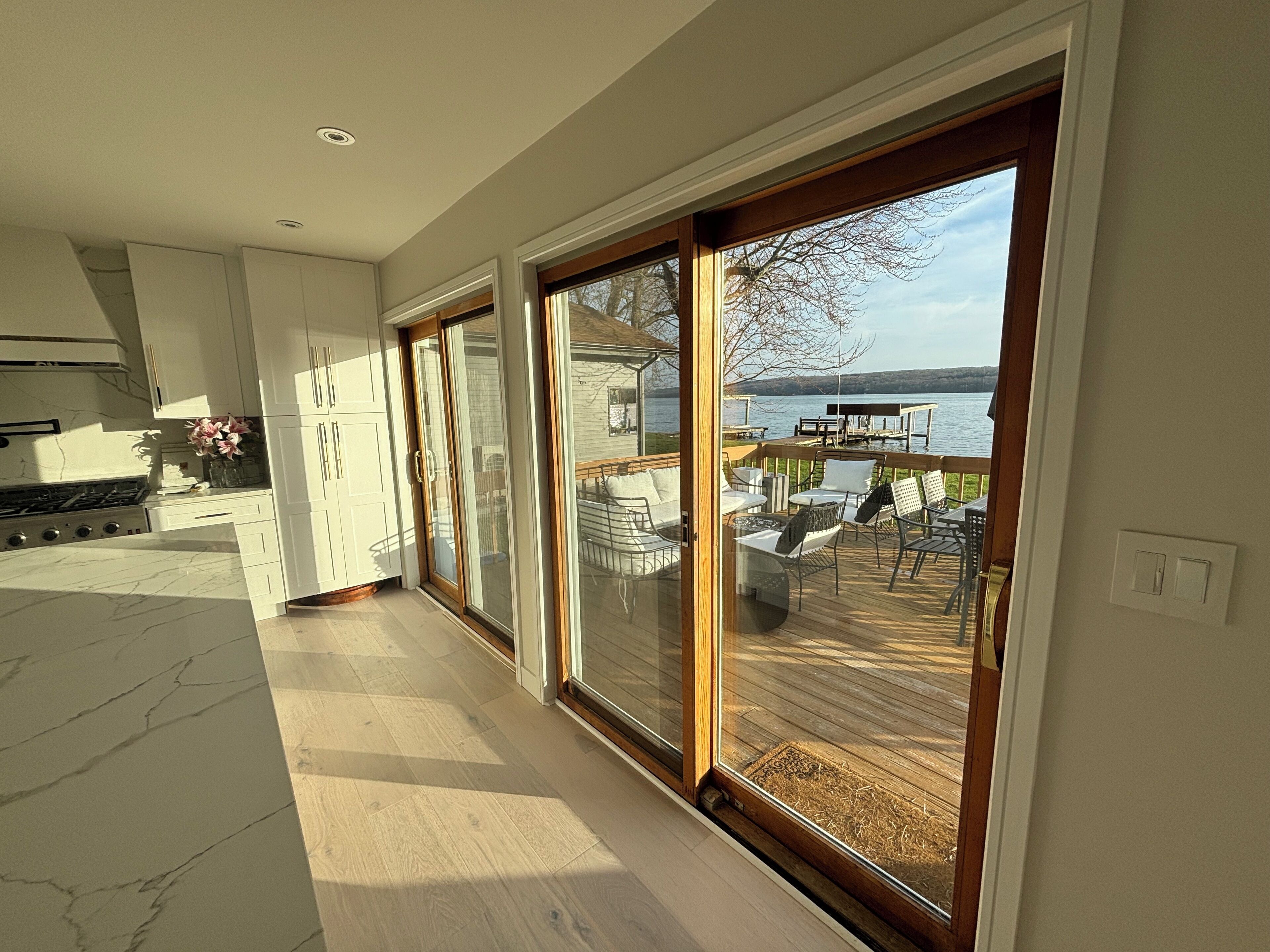 المنشأة من الداخل