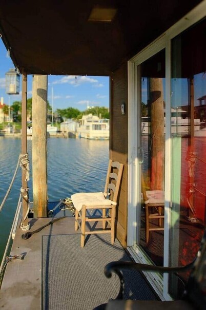 The Pirate Paradise Boat