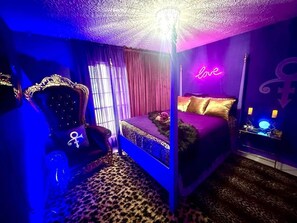 4 室のベッドルーム、WiFi、ベッドシーツ