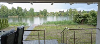 Vacation home by the lake with sauna