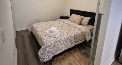 2-beds, 2-baths suite offers comfort and convenience