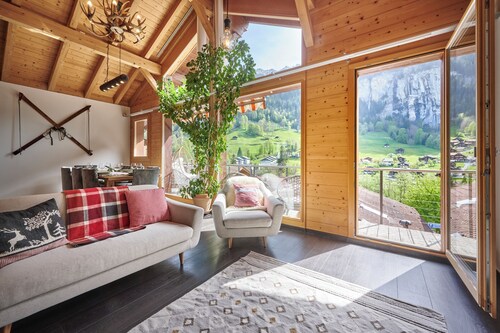 Chalet Lauterbrunnen: Beautiful 3-bedroom Chalet in Lauterbrunnen