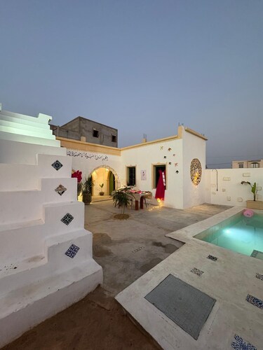 Maison de style djerbien à louer à Djerbahood