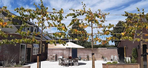 The Guest Room - B&B at 300 meters from the nature reserve Loonse and Drunense Dunes