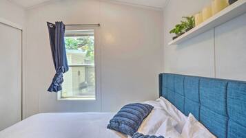 1 chambre, fer et planche Ă repasser, Wi-Fi gratuit, draps fournis