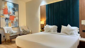 Premium Room | Desk, laptop workspace, free WiFi
