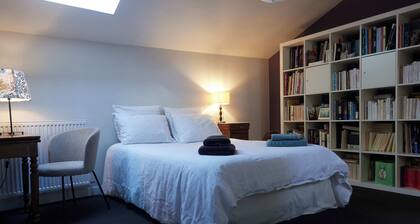 Chambre d'hĂŽte de campagne Ă  la ville