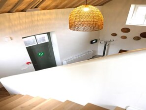House | Reception