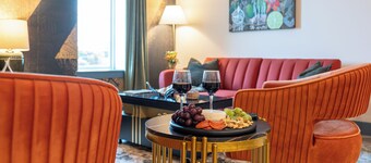 Modern 2BR Winter Retreat in Downtown Bryan