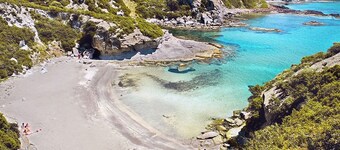 Villa Gabriella "Sea View" (Upper Floor Apartment)