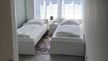 1 camera, ferro/asse da stiro, Wi-Fi, lenzuola