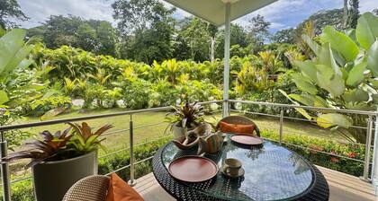 Deluxe Room in Punta Uva with AC • Selvatica