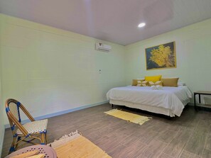 Coffres-forts dans les chambres, draps fournis