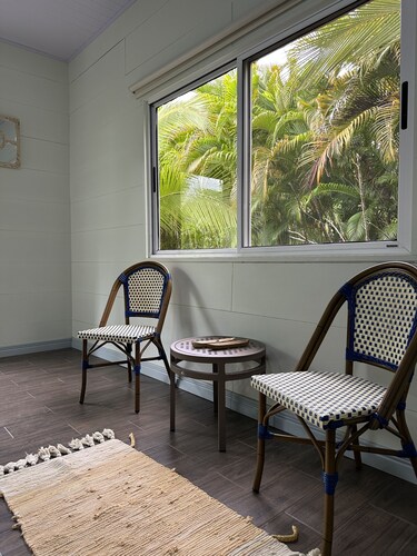 Standard Room | AC | Pool | Shared Kitchen • Selvatica