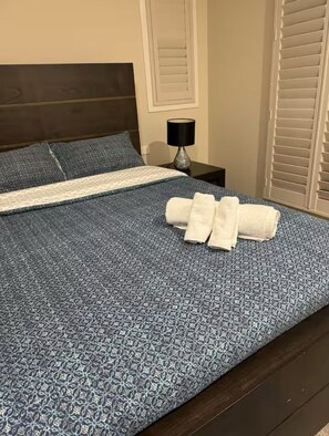 Internet, bed sheets
