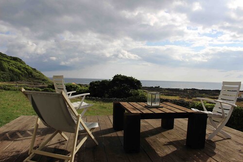 House in front of the sea (4rooms)