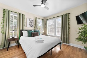 5 habitaciones, tabla de planchar con plancha, internet y ropa de cama 