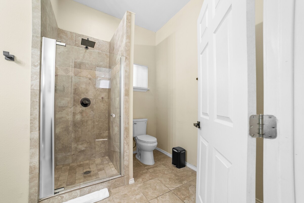 Photo 13 of Casa Grande ATX · Central Austin · Spacious 5BR Retreat w/ Hot Tub & Game Patio