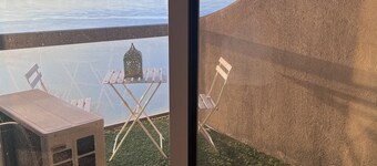 FULLY FURNISHED ONE BEDROOM CONDO - RIVER VIEW