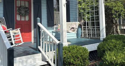 Beautiful French Creole Historical studio in downtown Pensacola.. one of a kind!